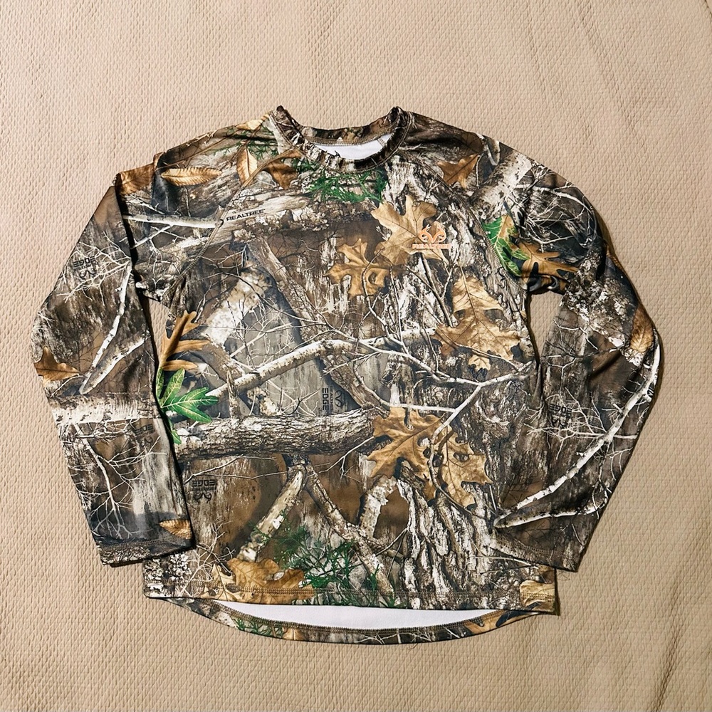 Realtree Men's Camo Performance Fleece Thermal Top Size Medium 38/40